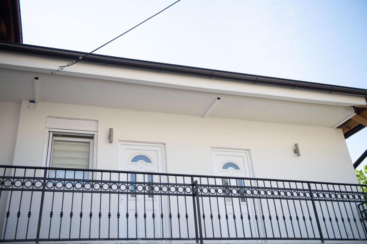 Apartman Tea 2 Βελιγράδι Εξωτερικό φωτογραφία